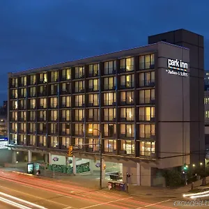 Park & By Radisson *** Vancouver